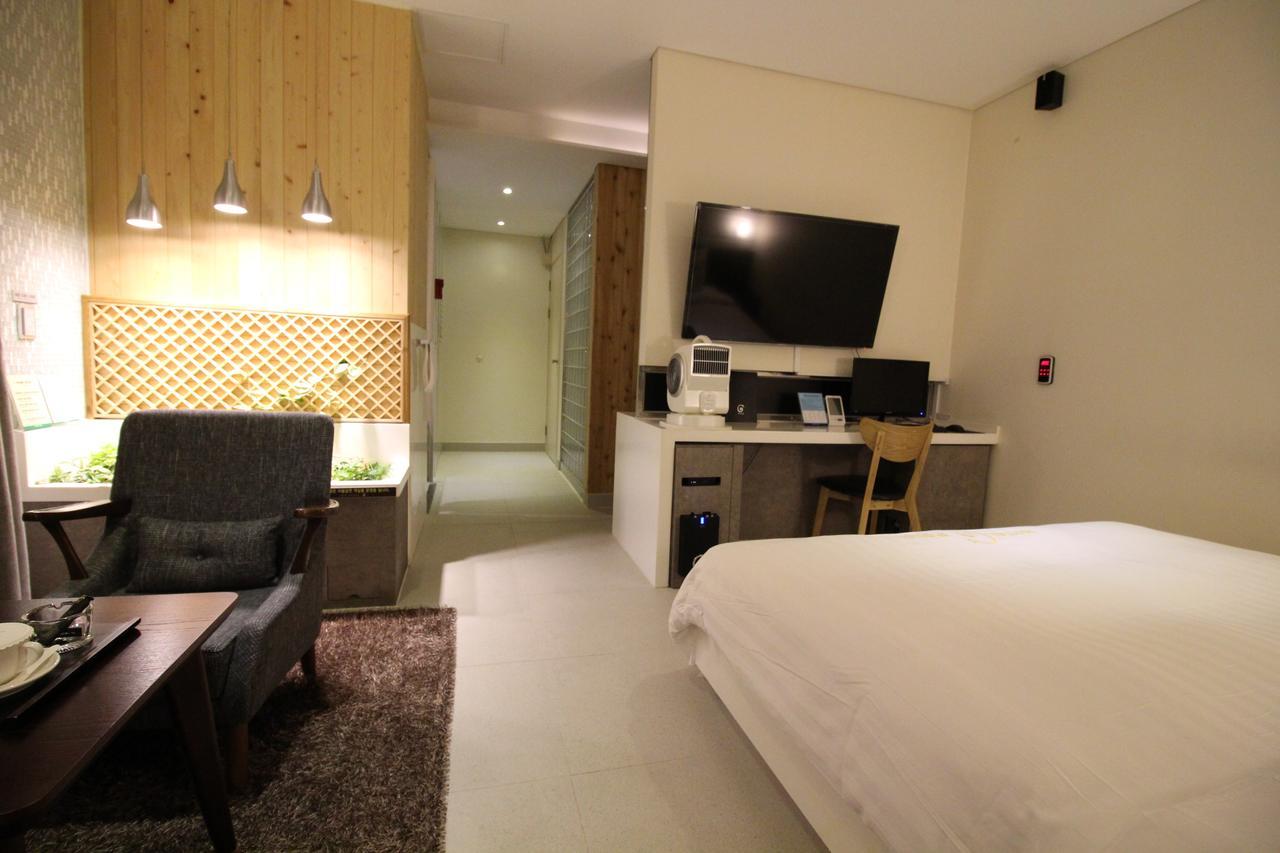 Polo Tourist Hotel Ίντσεον Εξωτερικό φωτογραφία